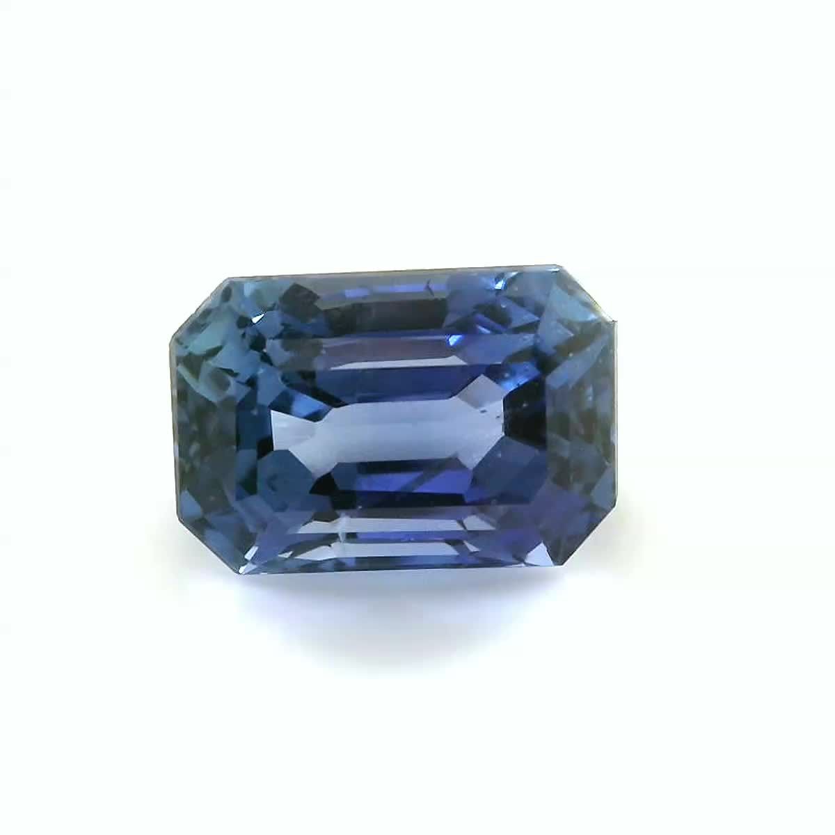 3.07 ct Sapphire
