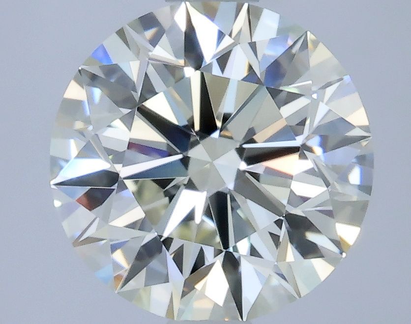 Prírodný diamant okrúhly...