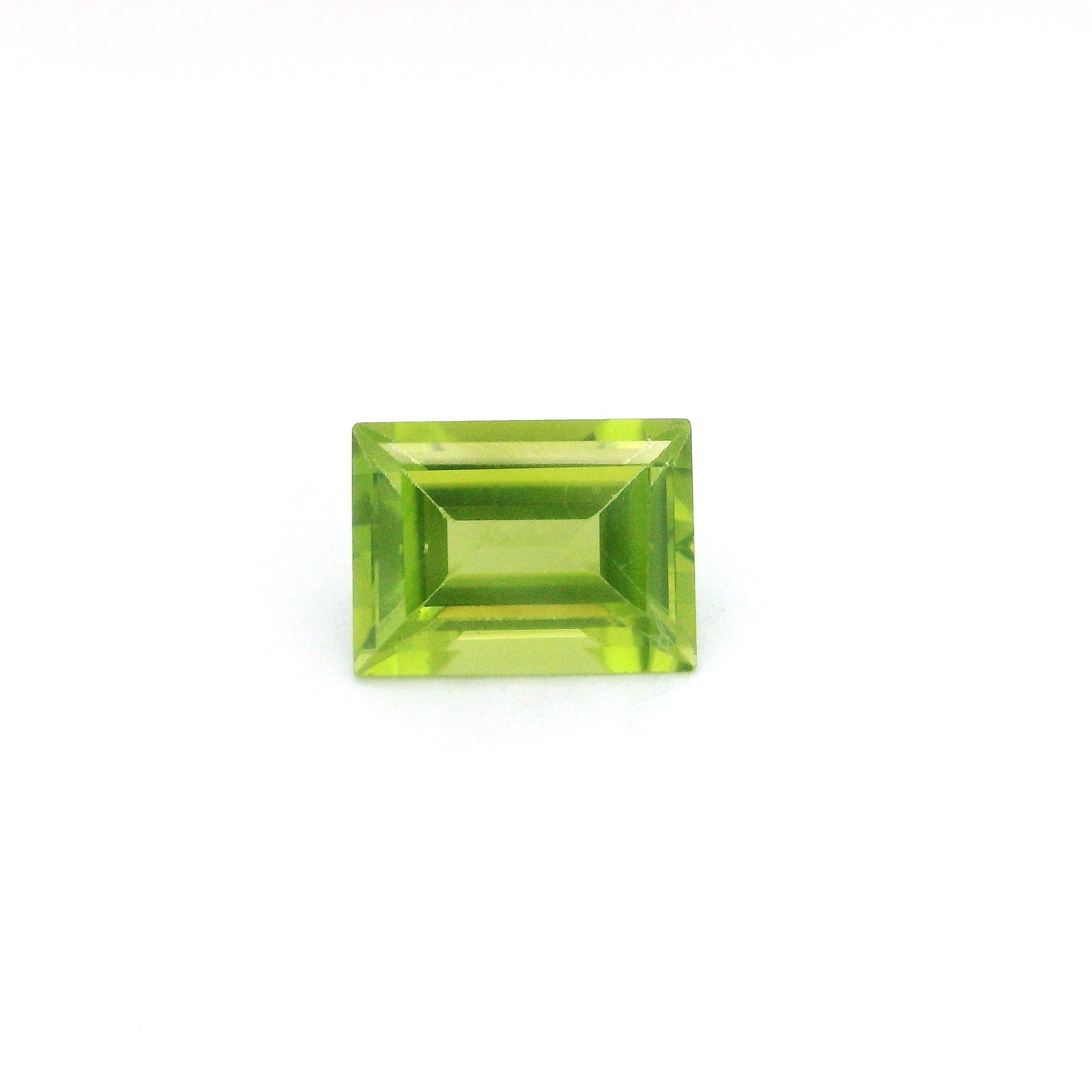 1.64 ct Rectangular Peridot