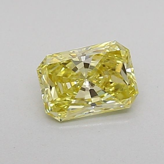 0.43 CT Fancy Vivid Yellow RADIANT