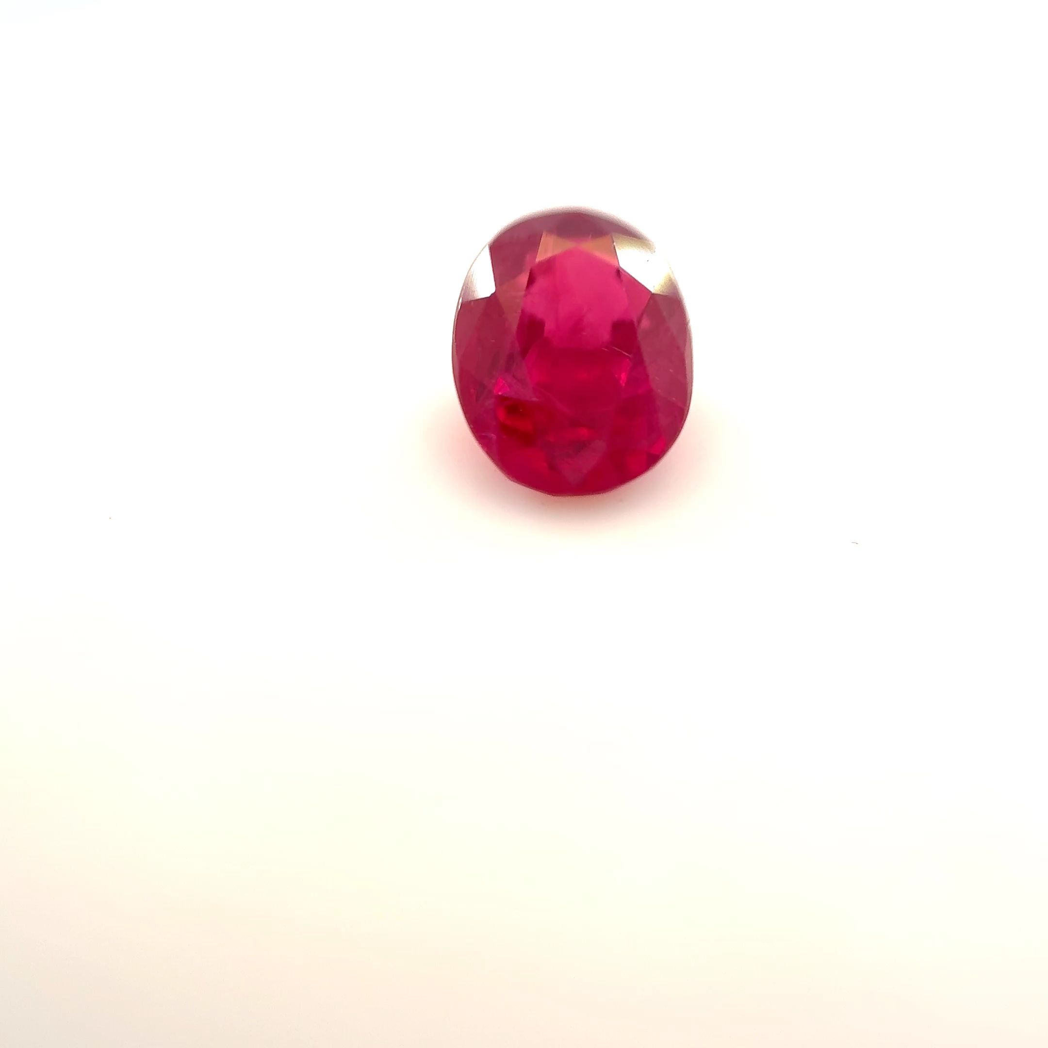 Rubin 1,07 ct, czerwony, szlif owalny