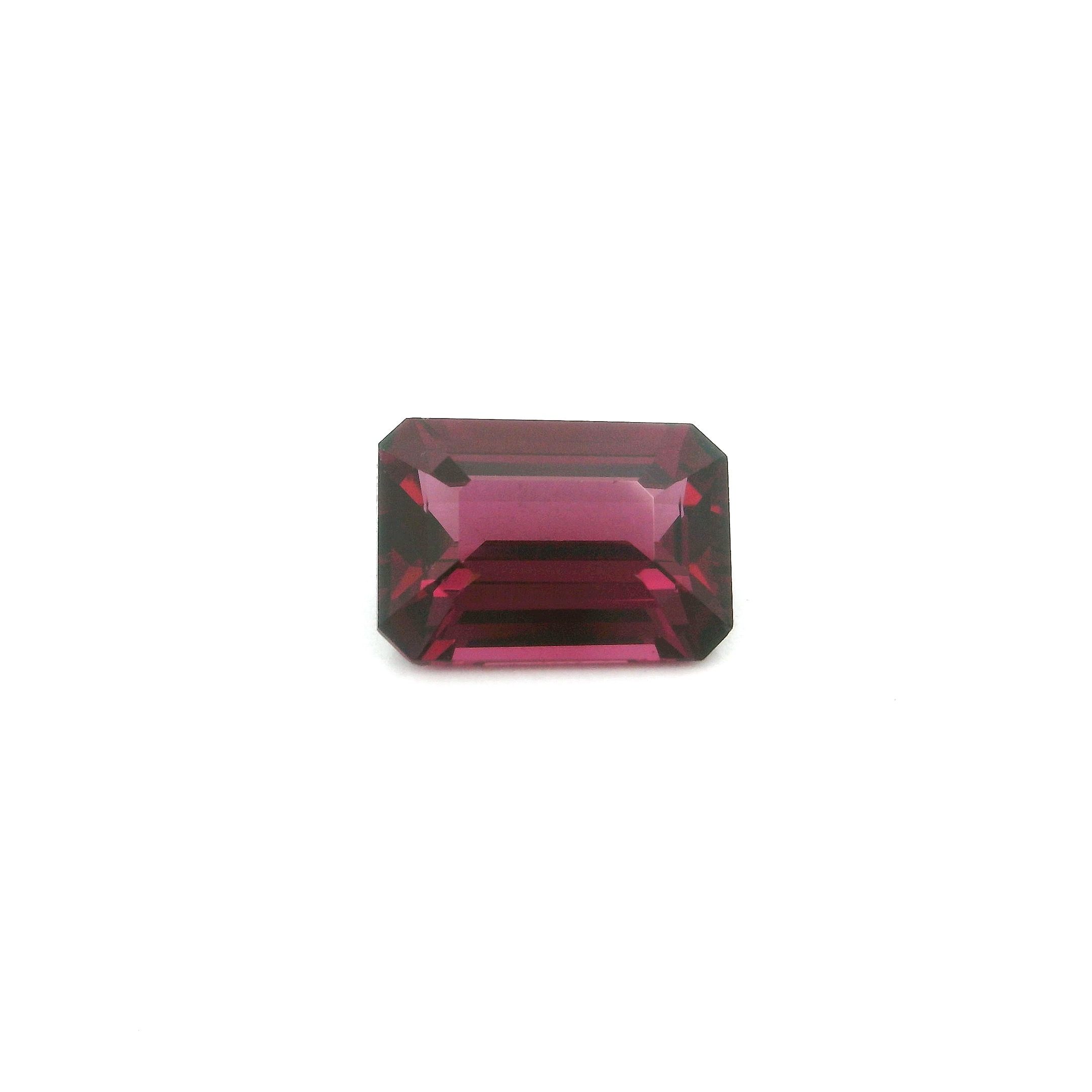 Granat 1,77 ct, różowy, szlif ośmiokątny