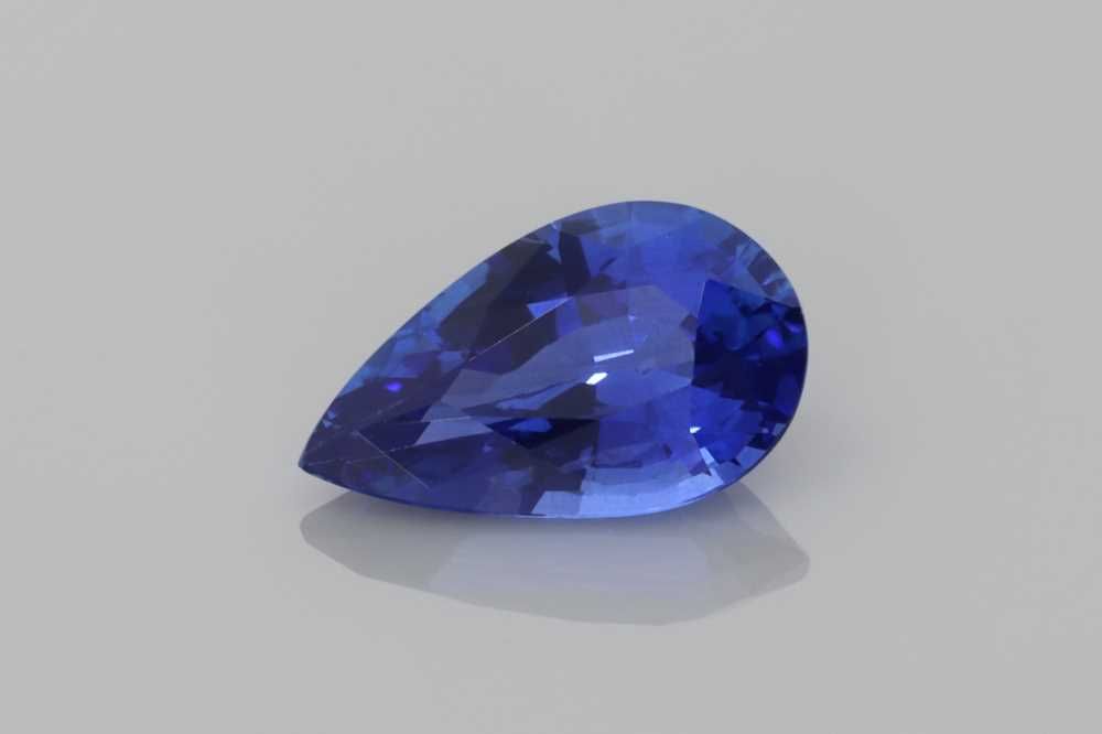 SAPPHIRE FACETED 1.71ct BLUE Vivid BLUE SI SRILANKA HEATED