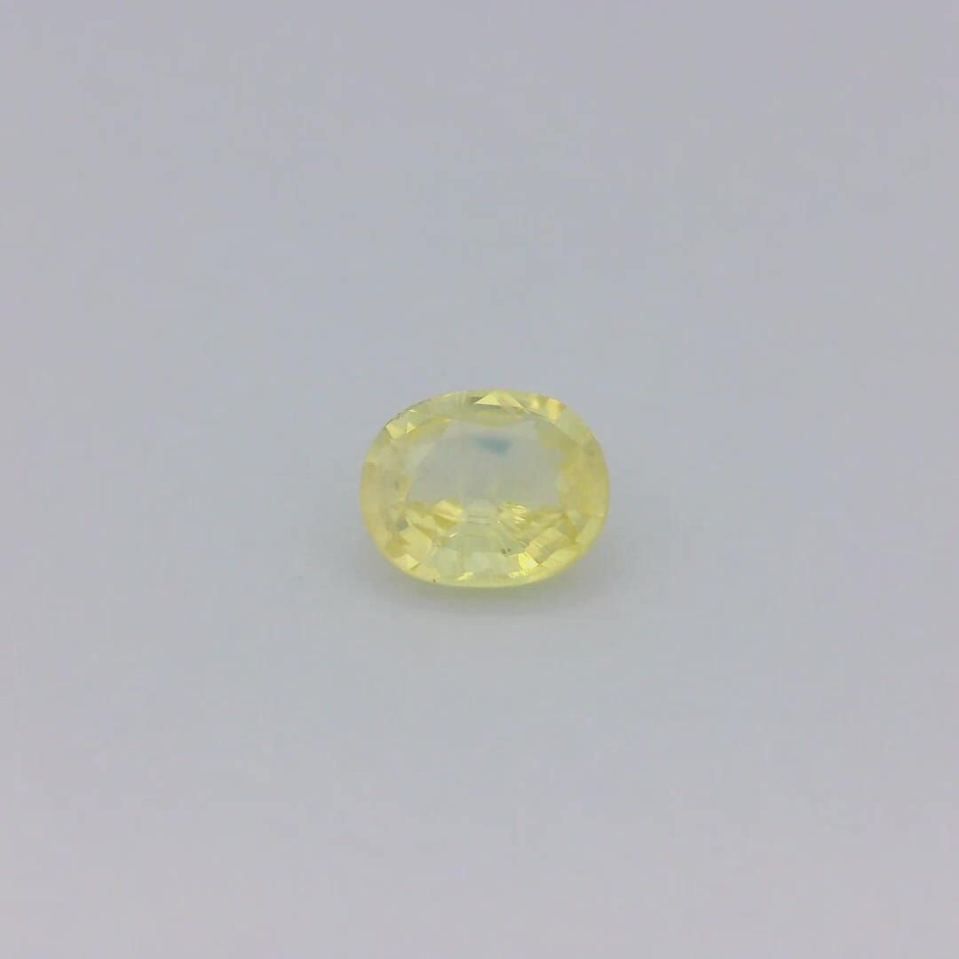 Szafir 1,41 ct, żółty, szlif owalny