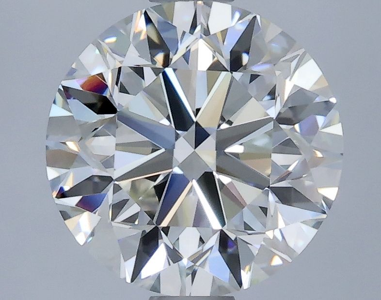 Prírodný diamant okrúhly...