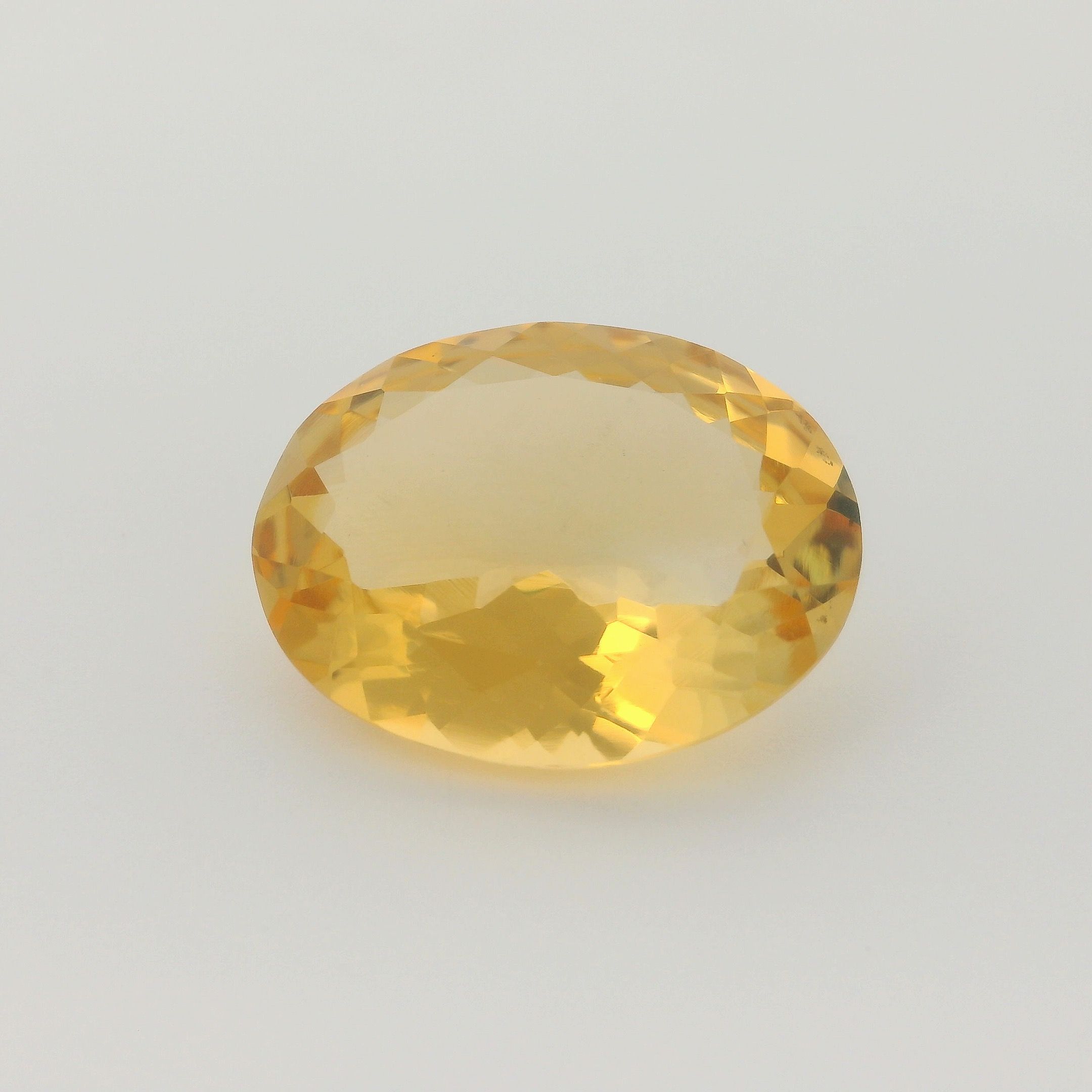 Cytryn 13,46 ct, żółty, szlif owalny