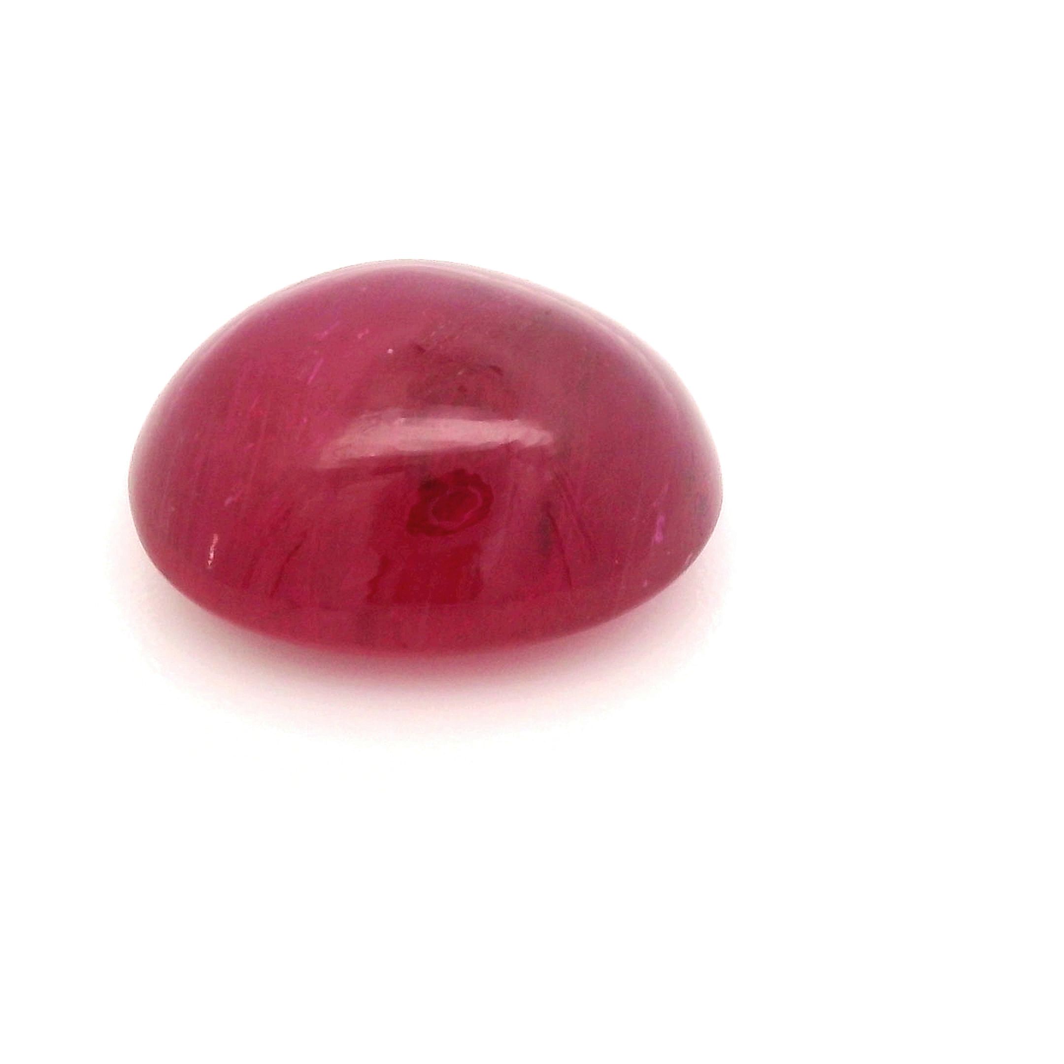 Rubin 3,63 ct, czerwony, kaboszon