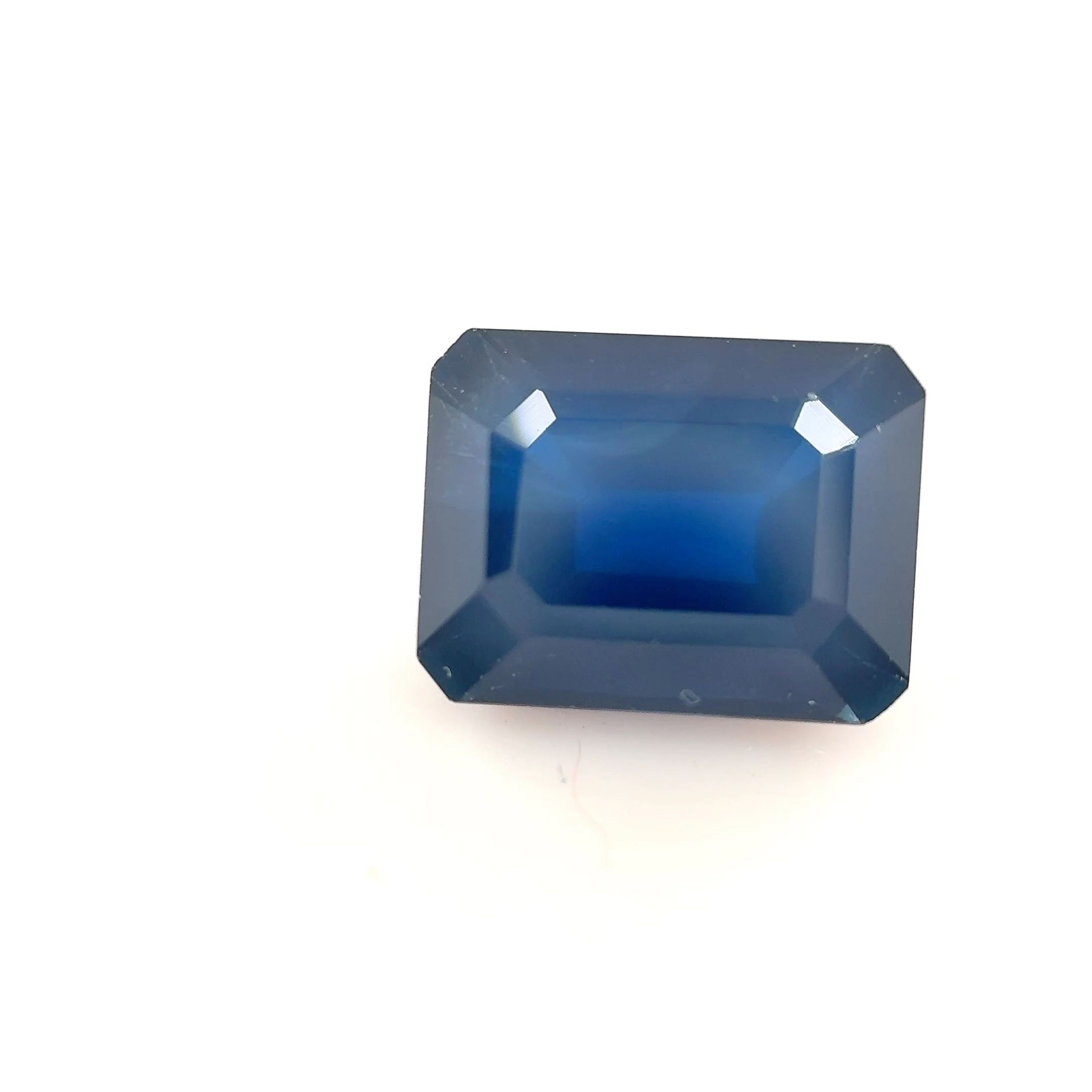 SAPPHIRE FACETED 2.73ct BLUE Deep EC THAILAND HEATED