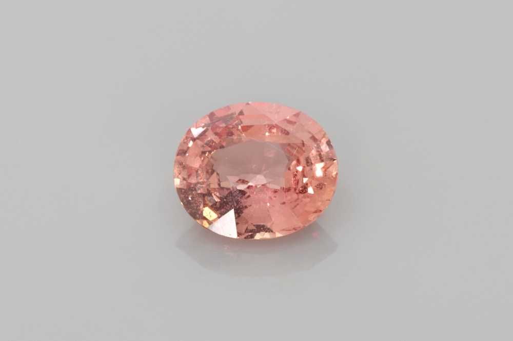 SAPPHIRE FACETED 1.25ct MULTI_COLOR Vivid MULTI_COLOR SI MADAGASCAR HEATED