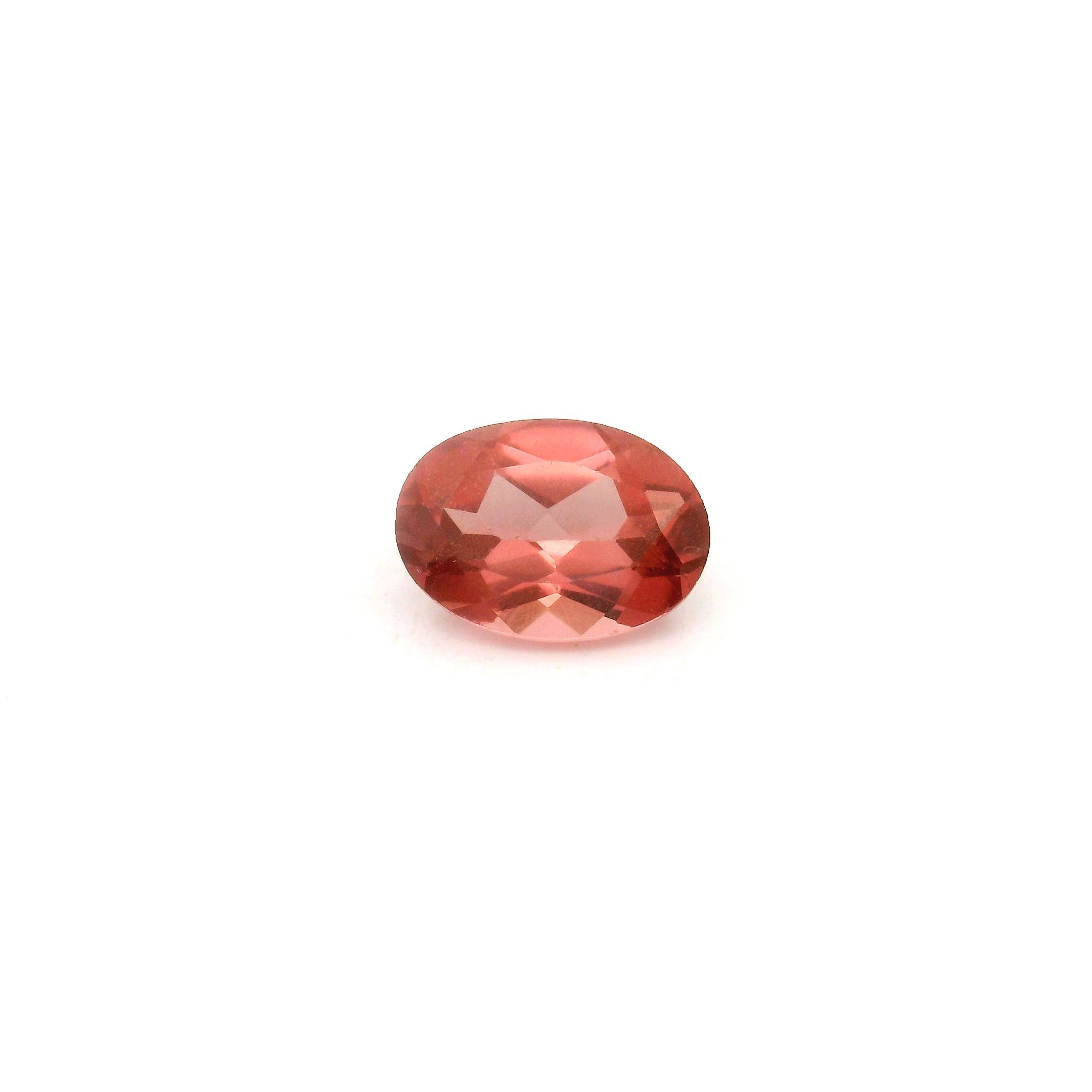 Granat 1,01 ct, różowy, szlif owalny