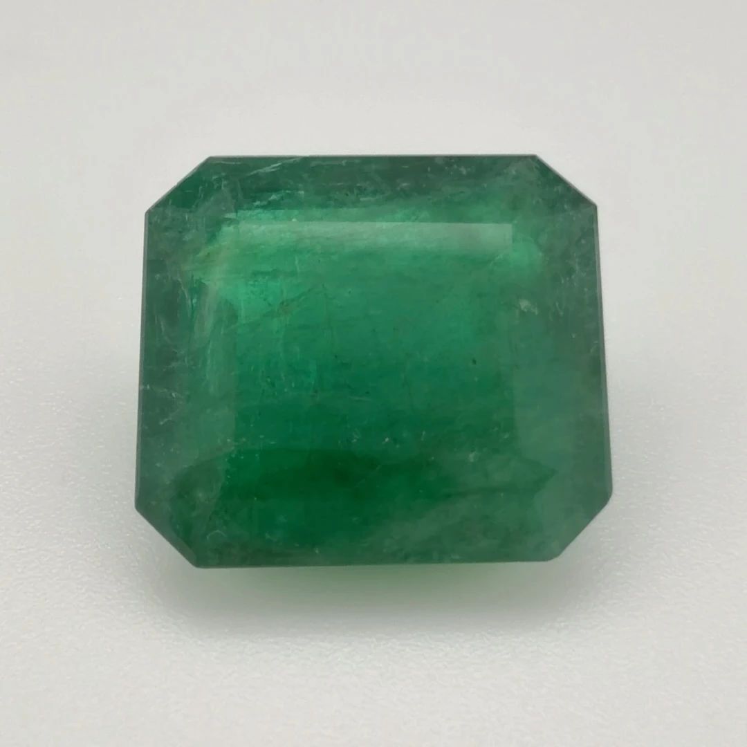 5.90 ct Emerald