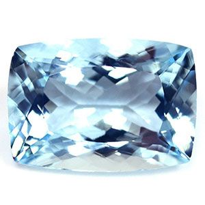 Akwamaryn 4,27 ct, niebieski, szlif cushion