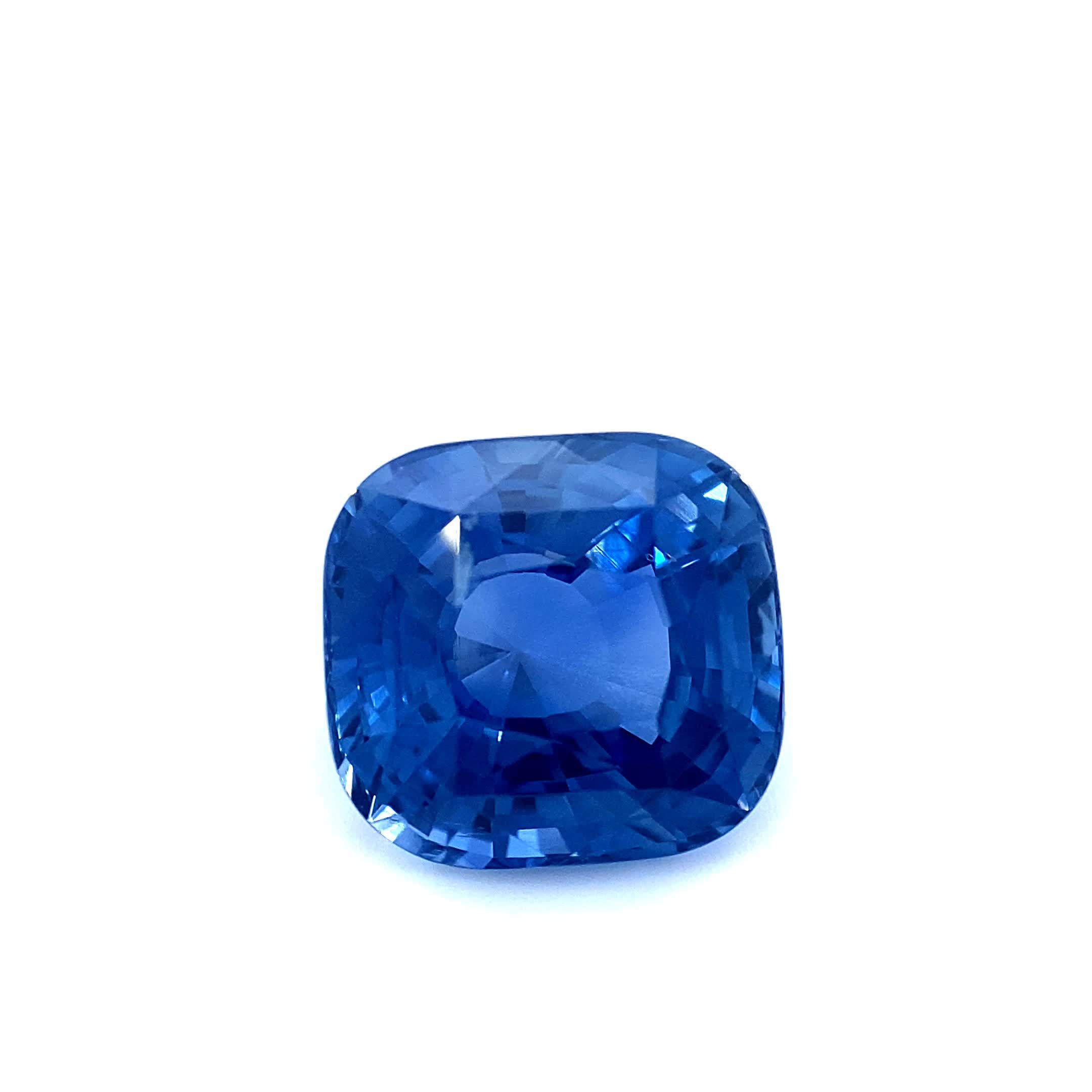 6.03 ct Cushion Sapphire
