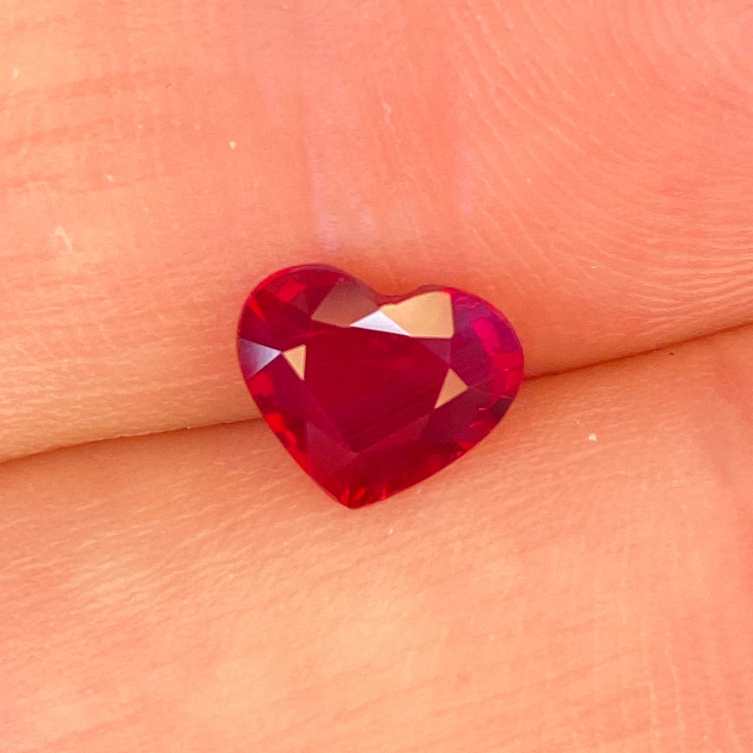 RUBY FACETED 1.62ct RED RED EC MOZAMBIQUE HEATED