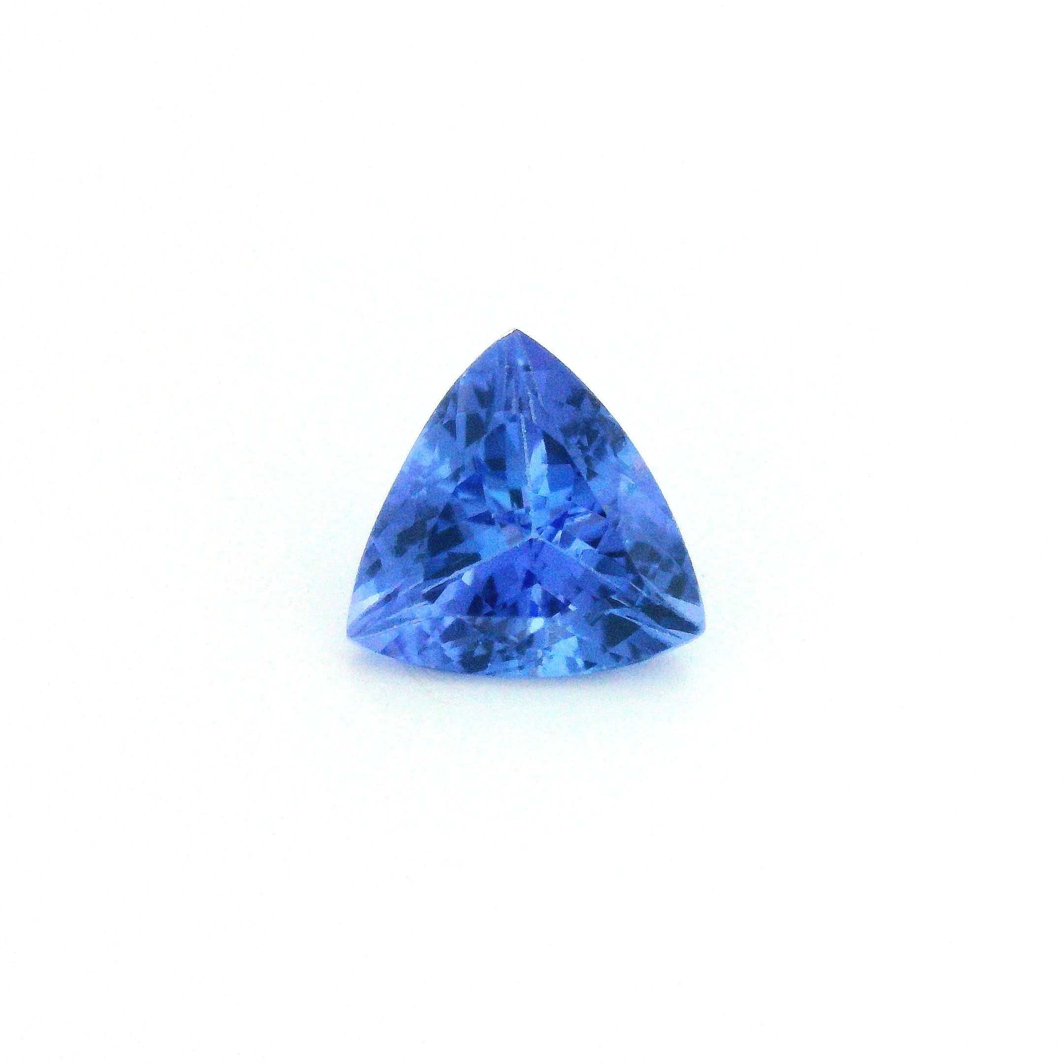 1.75 ct Triangular tanzanite