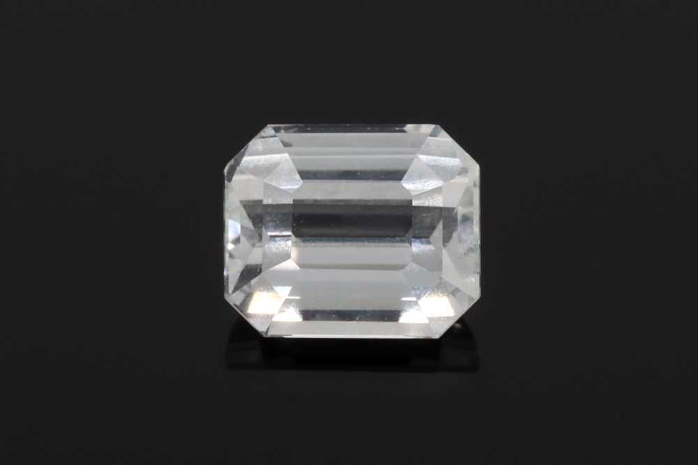 Szafir 1,58 ct, biały, szlif szmaragdowy