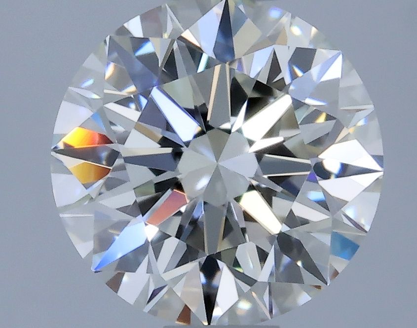 Prírodný diamant okrúhly...