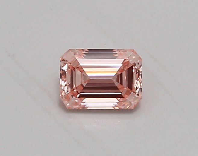 0.52 CT Fancy Vivid Pink EMERALD