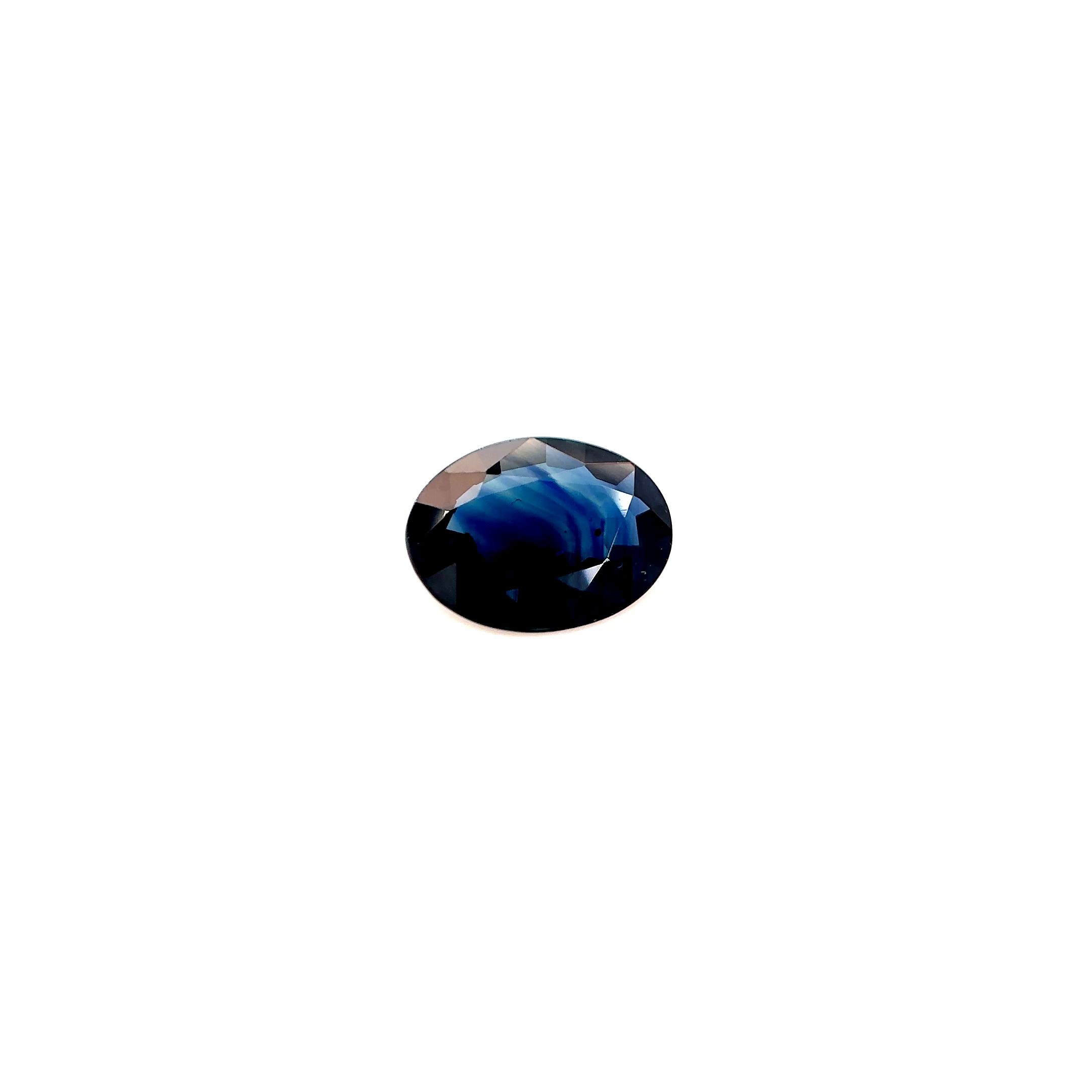 Szafir 1,55 ct, niebieski, szlif owalny