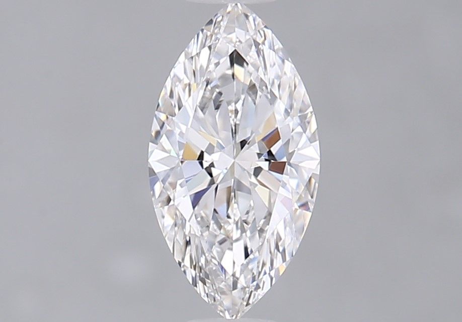 Prírodný diamant markíz,...