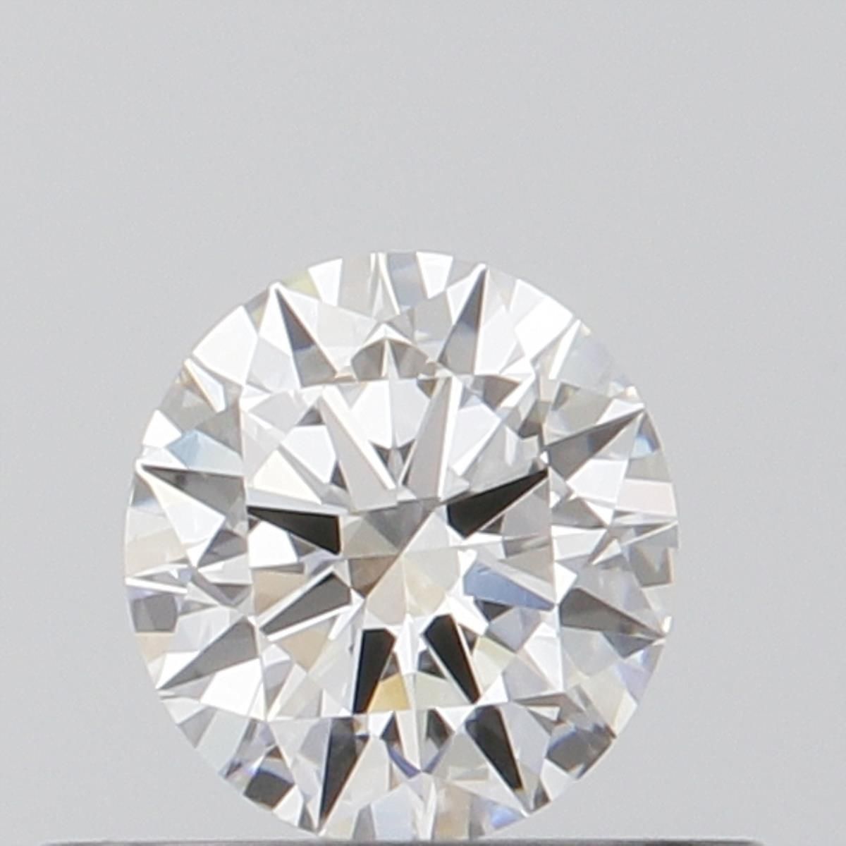 Prírodný diamant okrúhly...