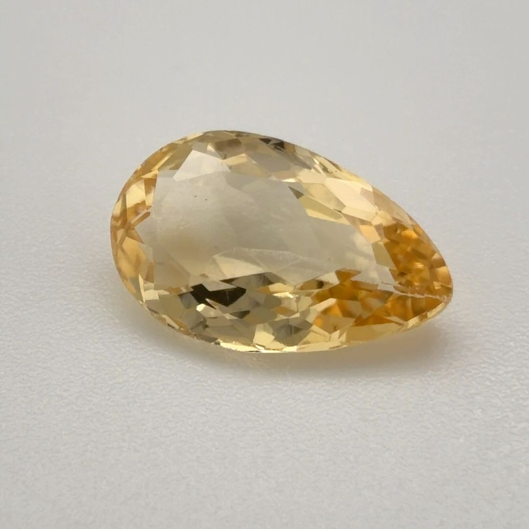 1.56 ct Topaz