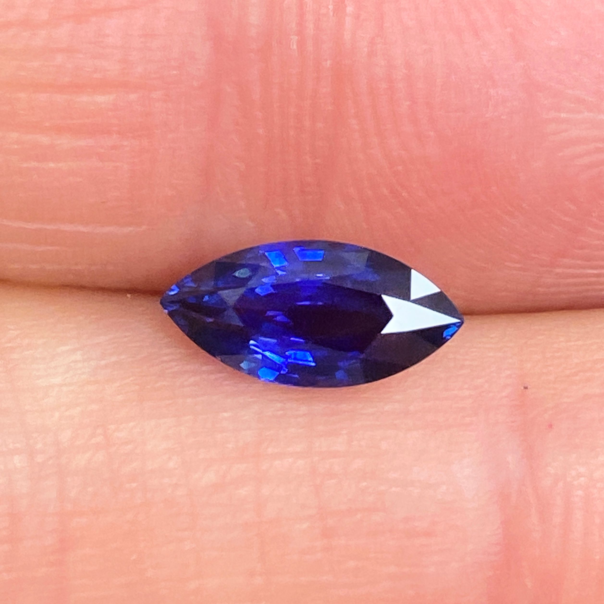 SAPPHIRE FACETED 2.01ct BLUE Blue EC THAILAND HEATED