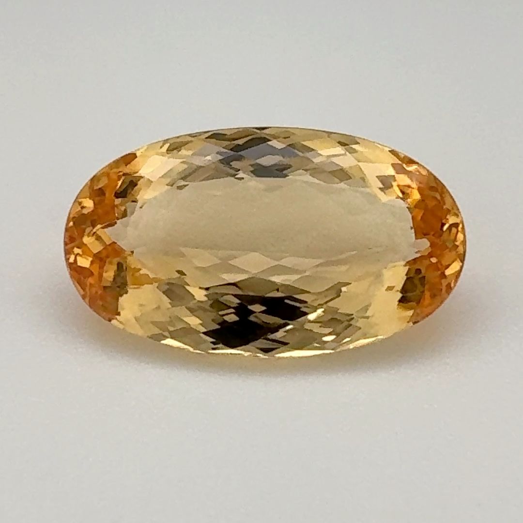 TOPAZ FACETED 7.86ct ORANGE Yellowish Orange EC BRAZIL NONE
