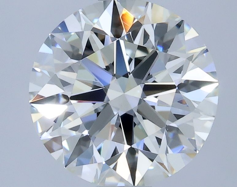 Prírodný diamant okrúhly...