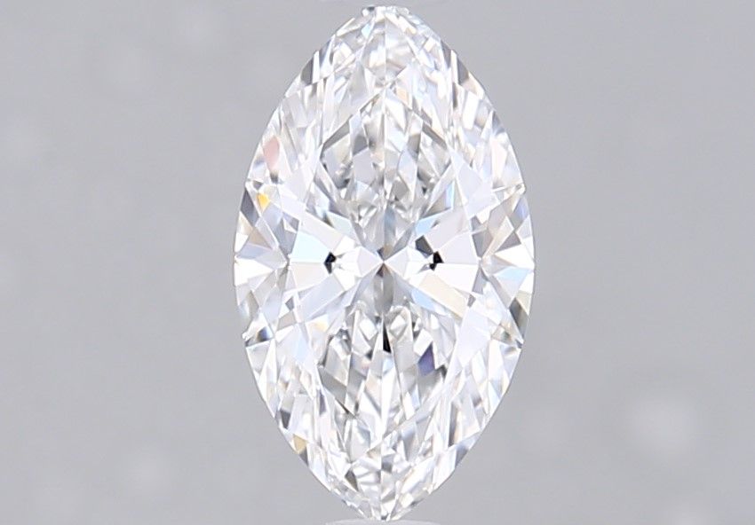 Prírodný diamant markíz,...