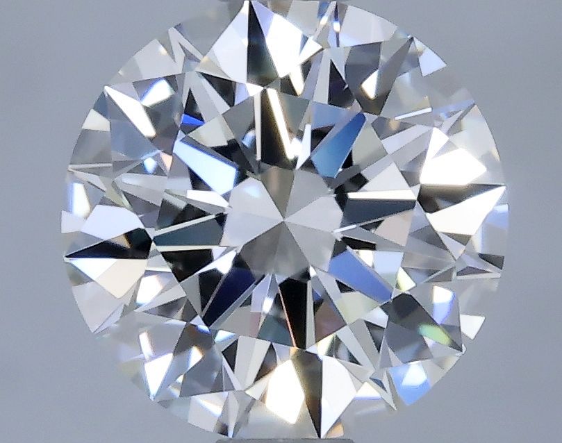 Prírodný diamant okrúhly...