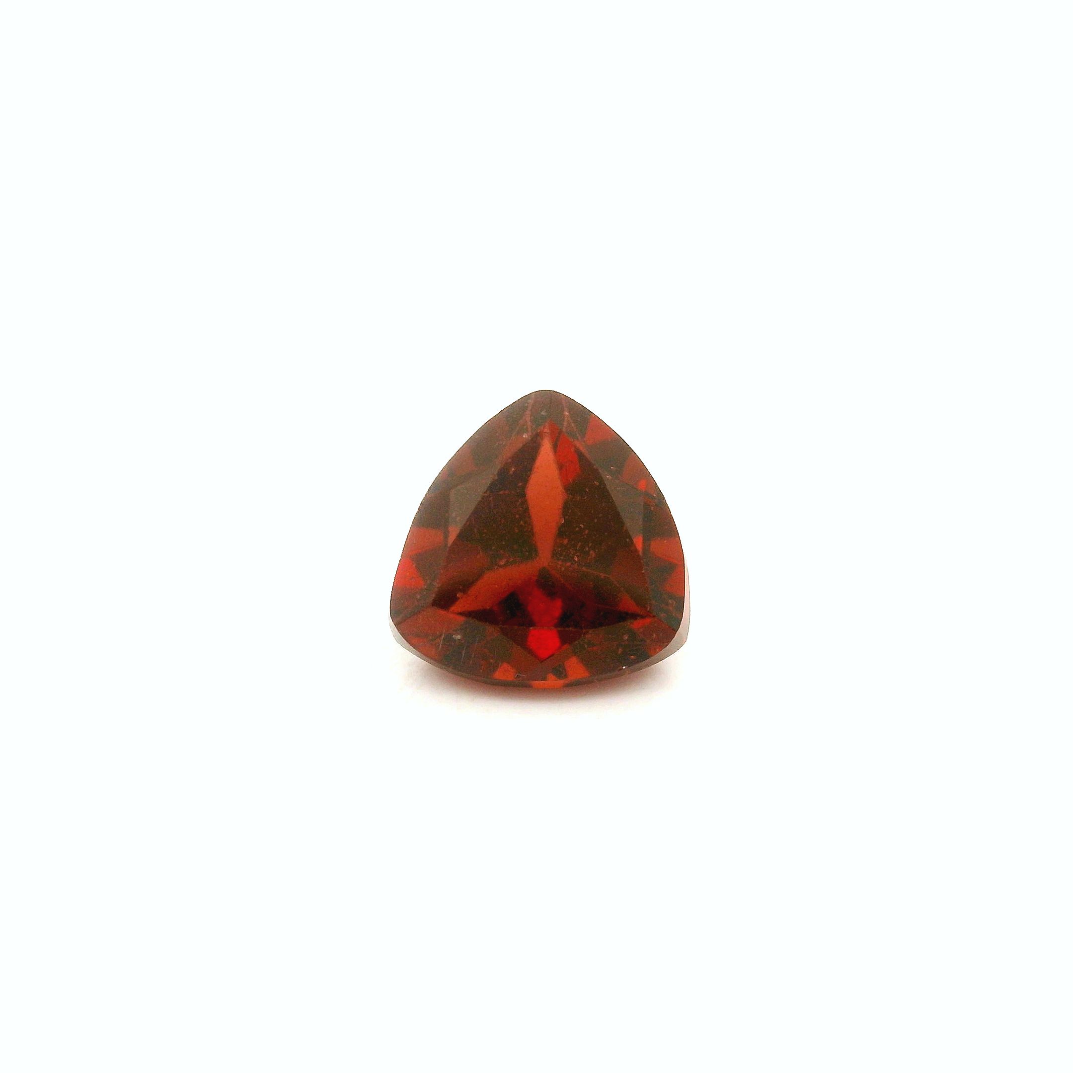 Granat 1,78 ct, czerwony, szlif trójkątny