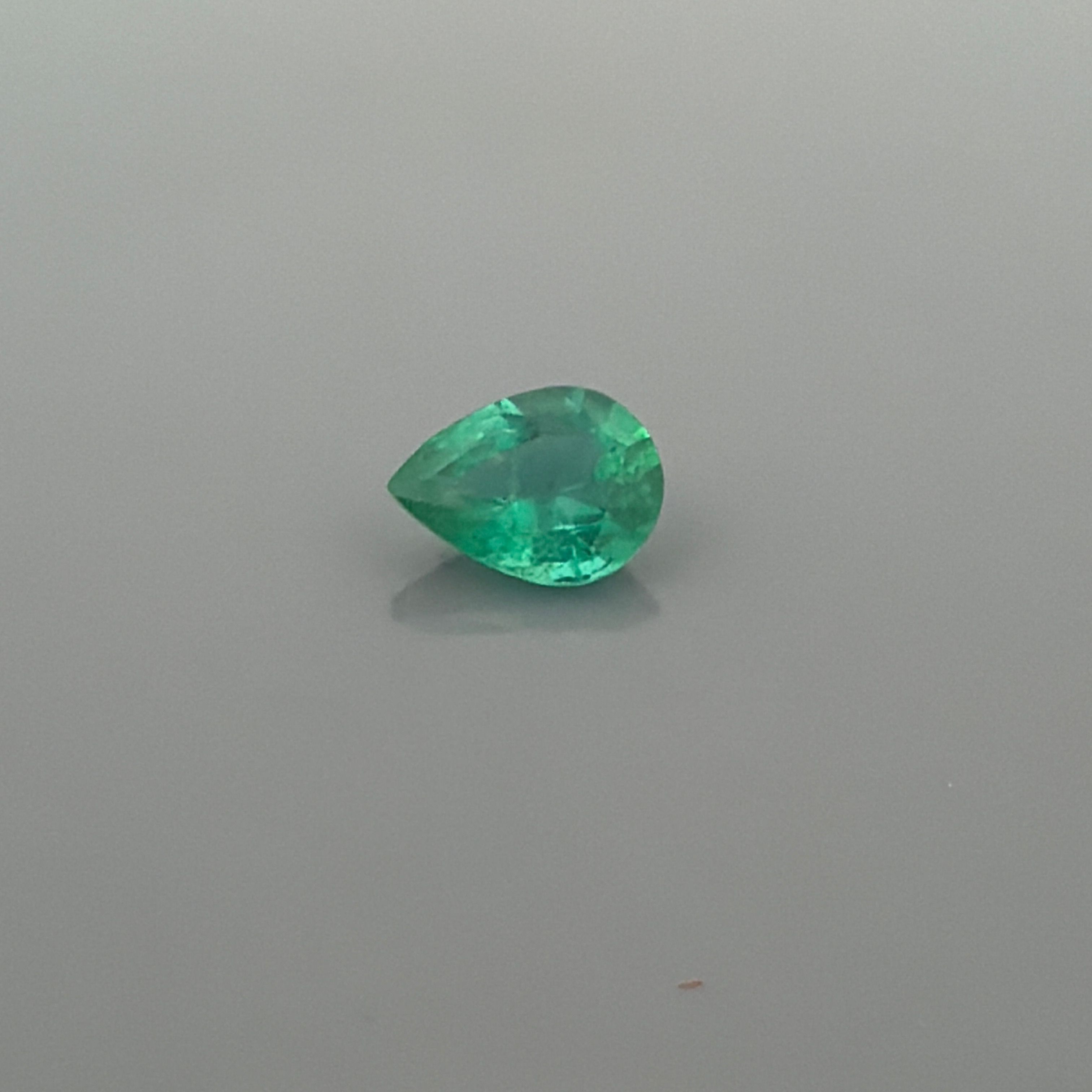 0.84 ct Emerald