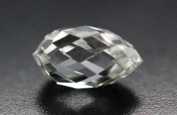 Prírodný diamant briolette,...