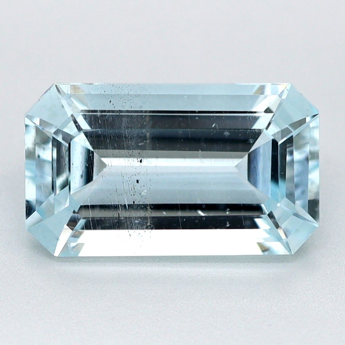 1.75 ct Aquamarine