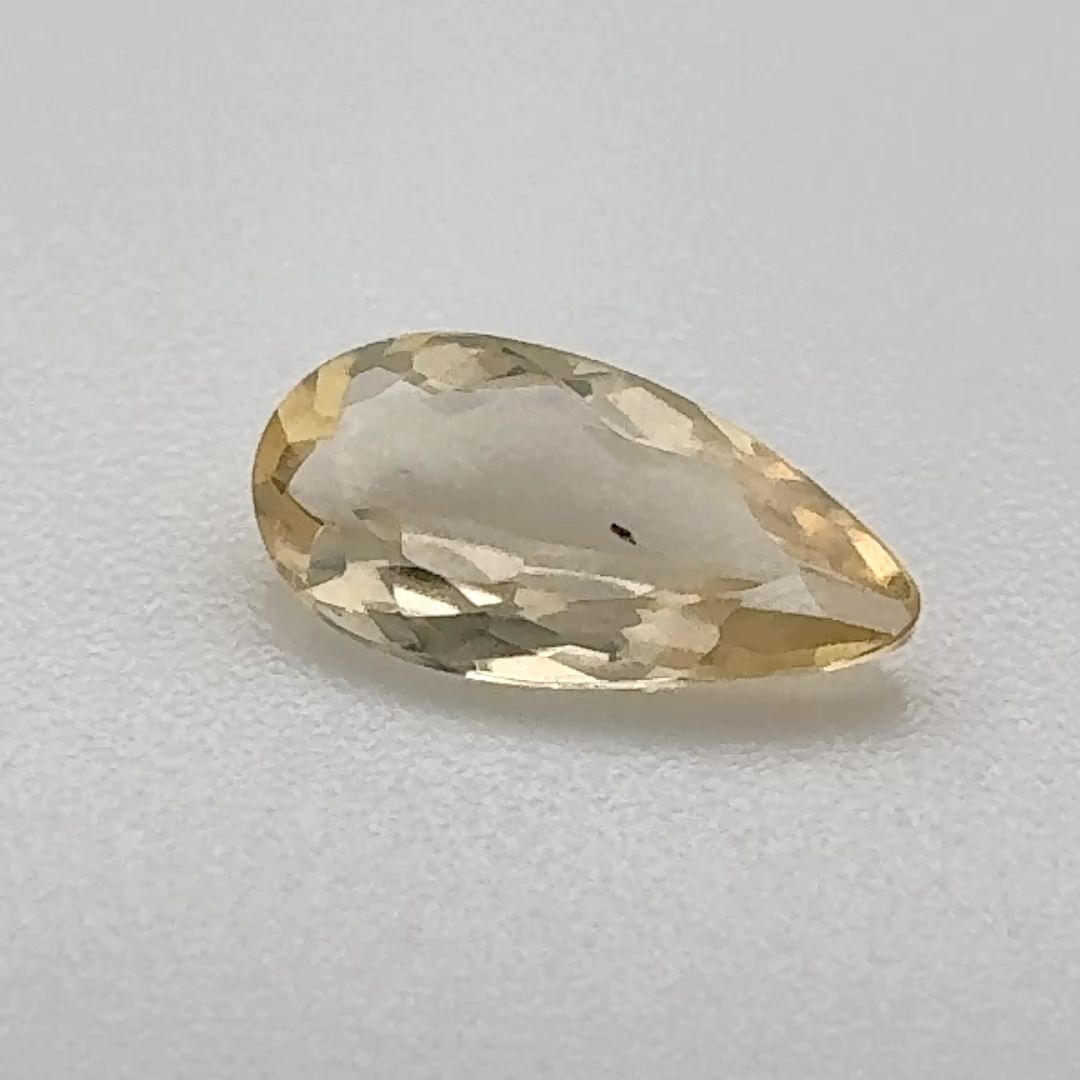 0.66 ct Topaz