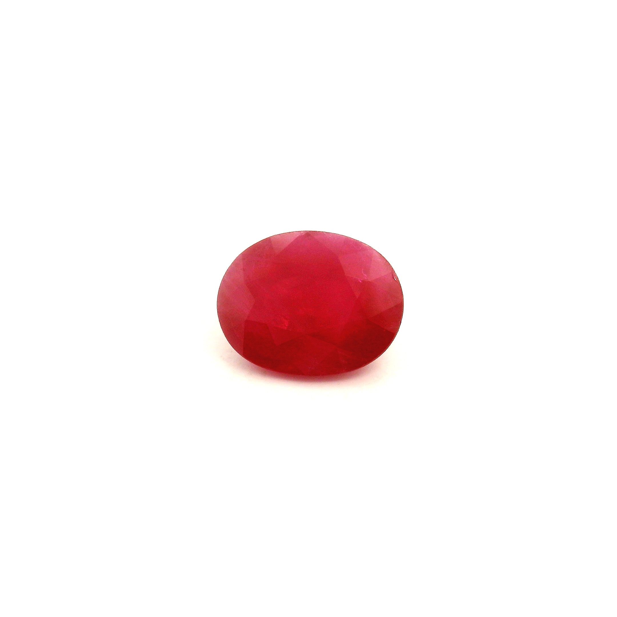 Rubin 2,10 ct, czerwony, szlif owalny