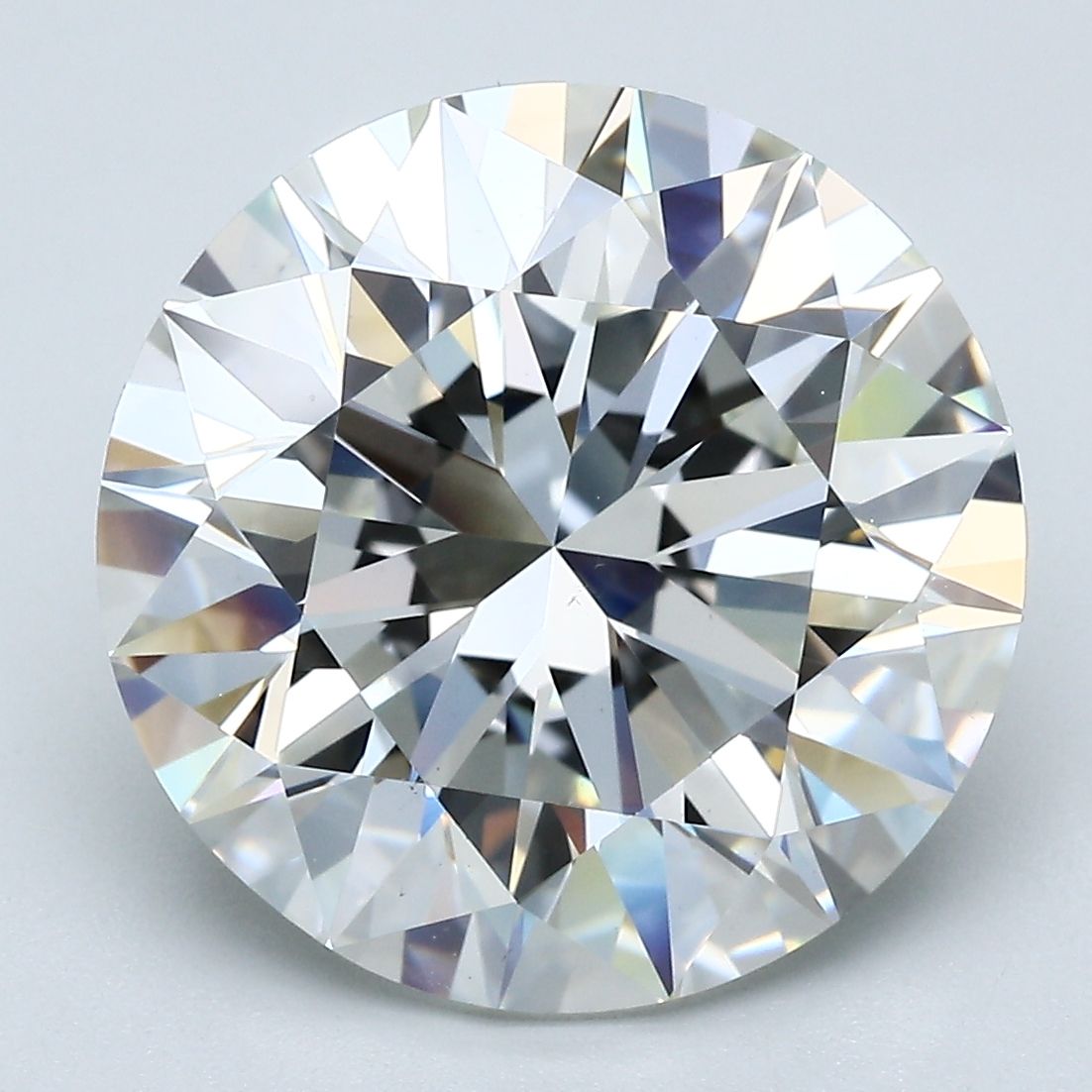 Prírodný diamant okrúhly...