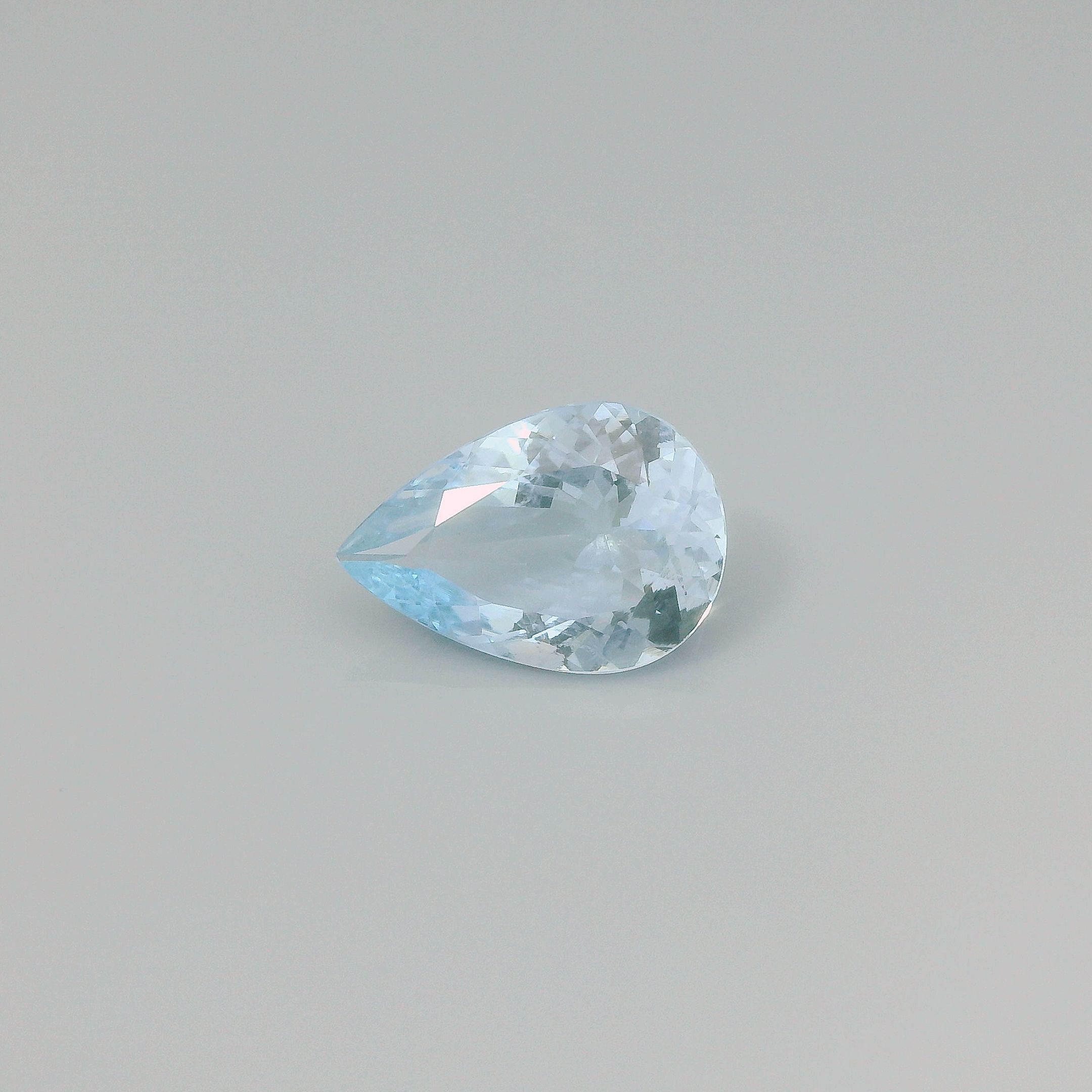 2.84 ct Pear Aquamarine