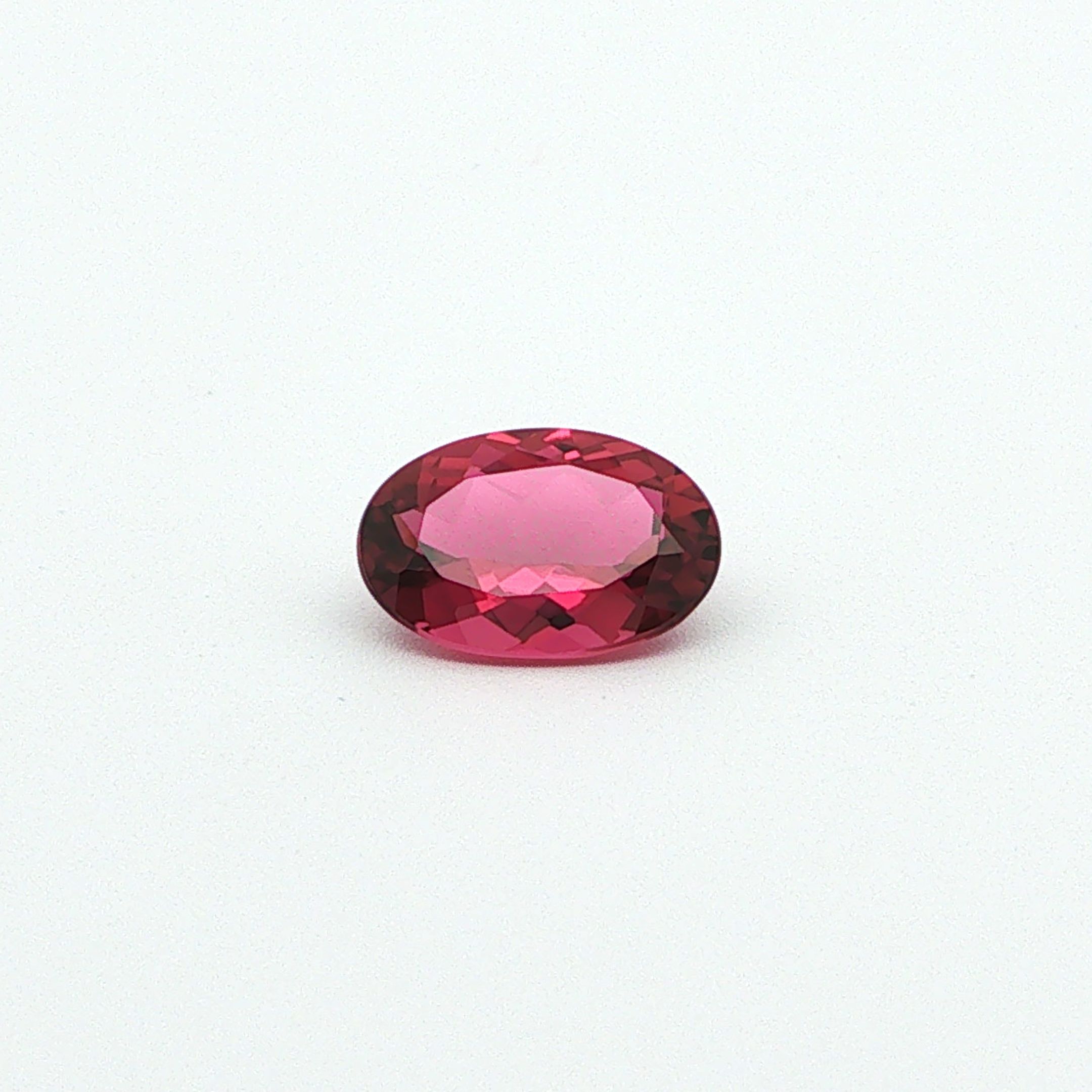 1.32 ct Oval tourmaline