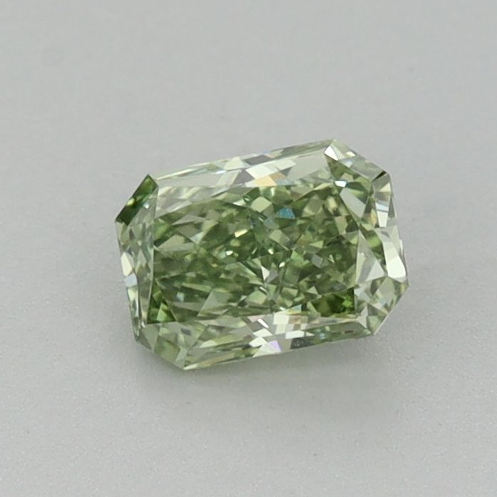 0.53 CT Fancy Vivid Green RADIANT