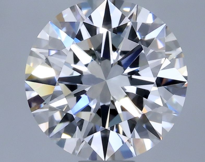 Prírodný diamant okrúhly...