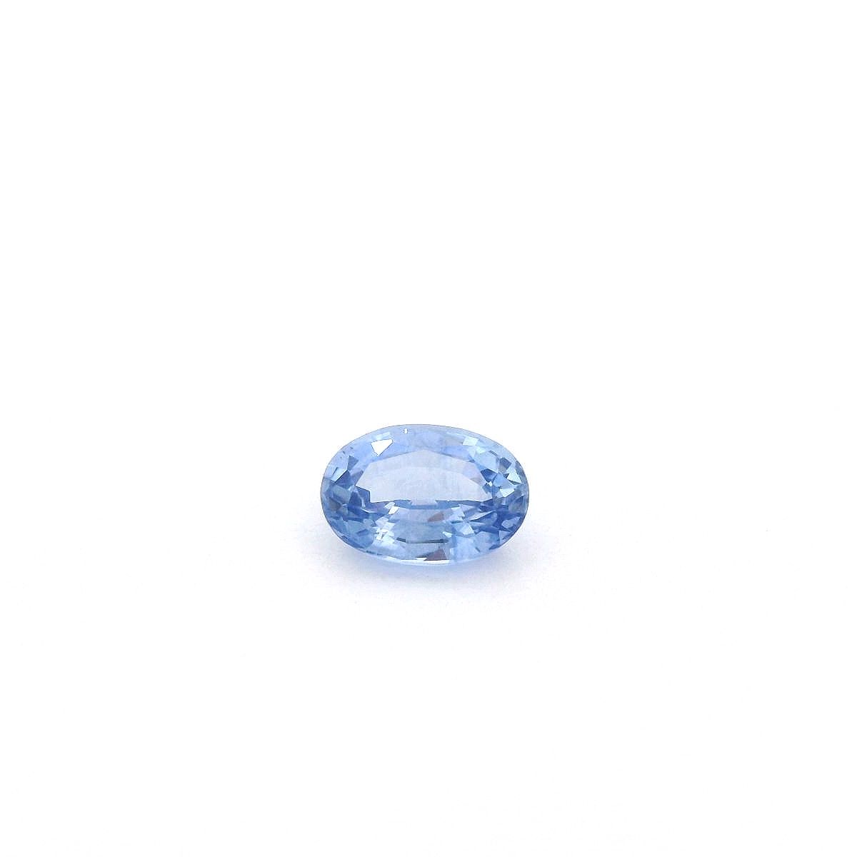0.7 ct Oval sapphire