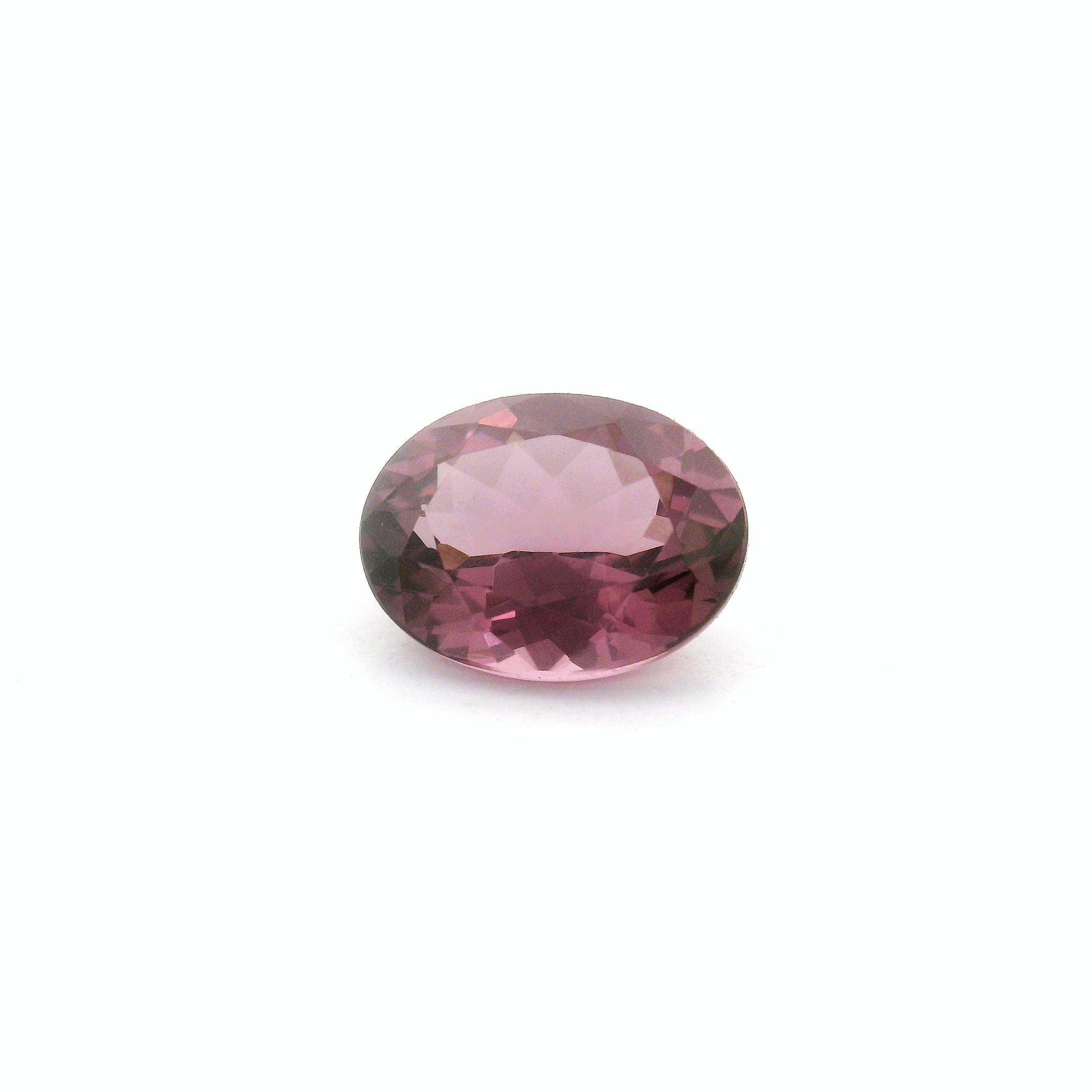 Spinel 1,54 ct, różowy, szlif owalny