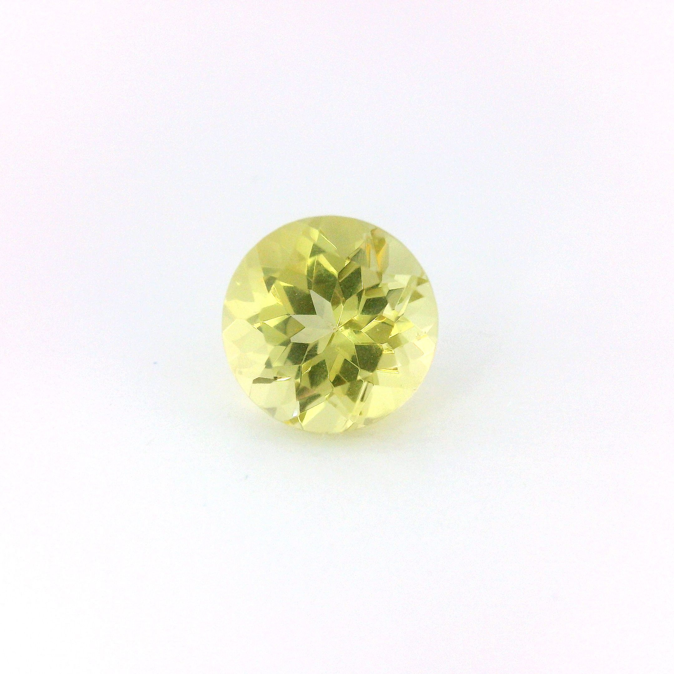 Apatyt 2,50 ct, żółty, szlif okrągły