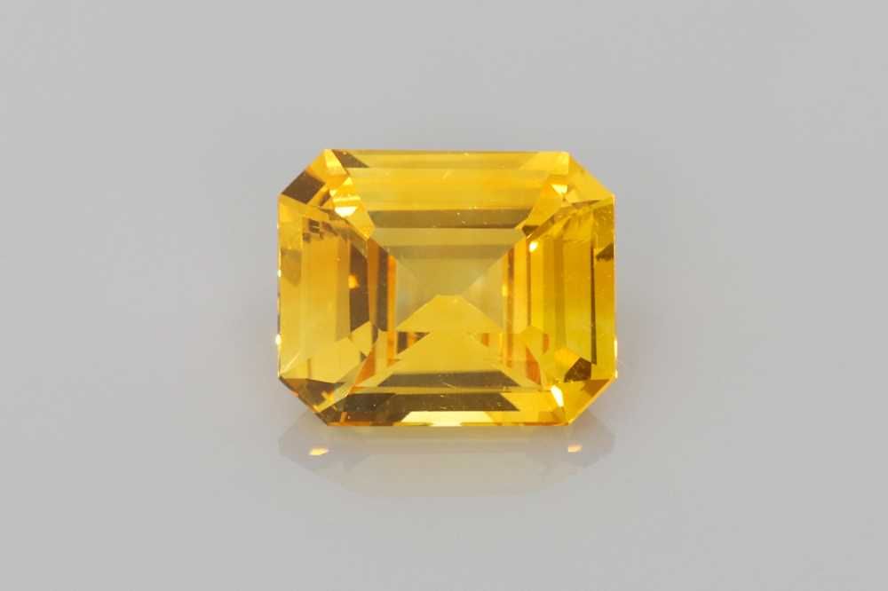 1.74 ct Sapphire