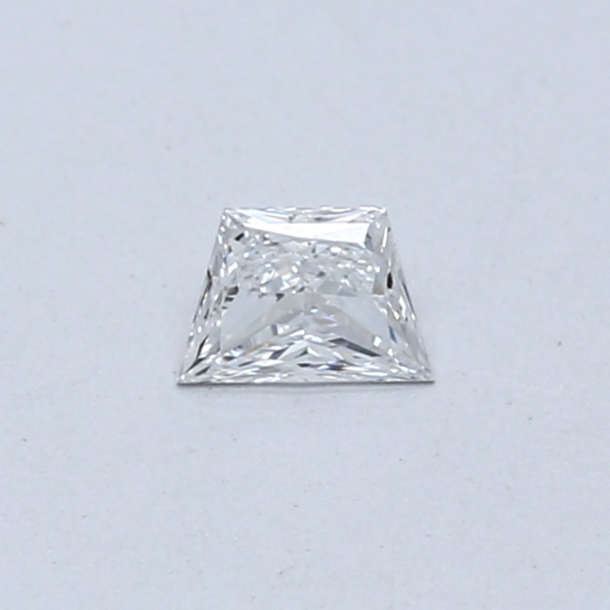 0.17ct TRAPEZOID Diamond