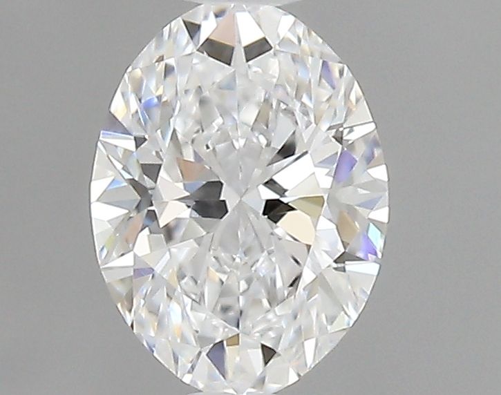 Prírodný diamant oval, VVS1, D,... Prírodný diamant oval, VVS1, D,...