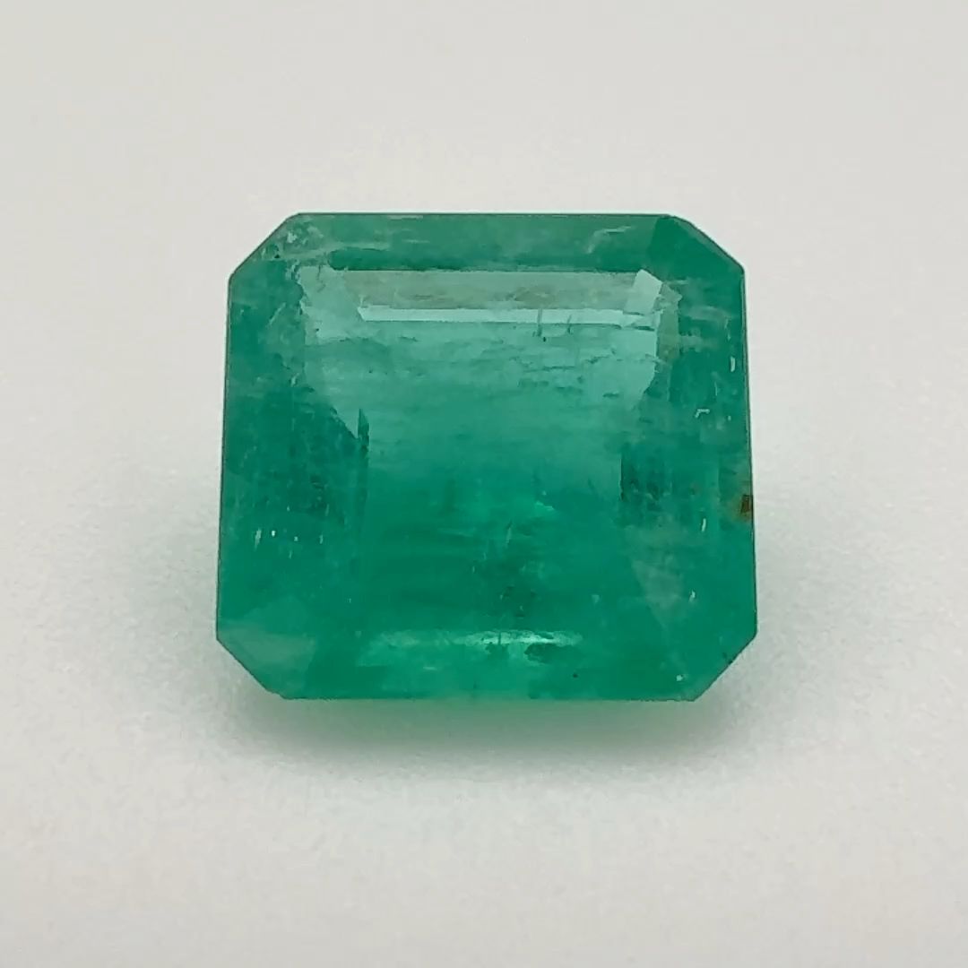 2.03 ct Emerald