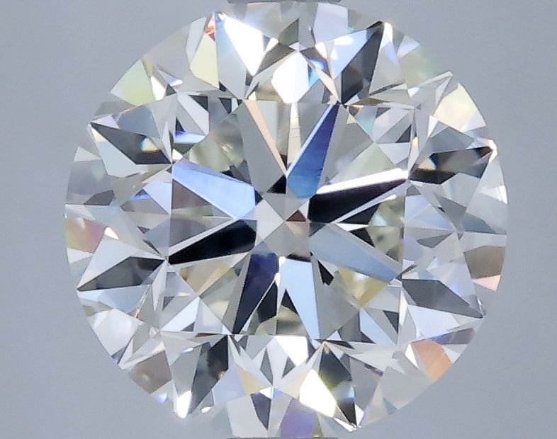 Prírodný diamant okrúhly...